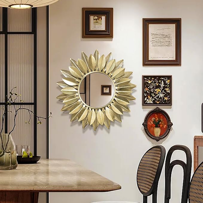 Wall Mirrors Decorative 30" Country-Style Gold Round Mirrors for Wall Decor ，Sunflower Wall Hanging Mirror