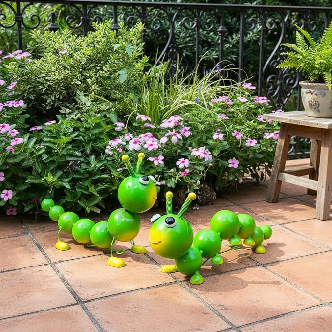 Cruis Cuka Metal Caterpillar Statue Yard Art Garden Decor for Outside Patio Lawn Ornaments Fence Decorations Gift for Family,Friends,Garden Lovers - Set of 2(Green)