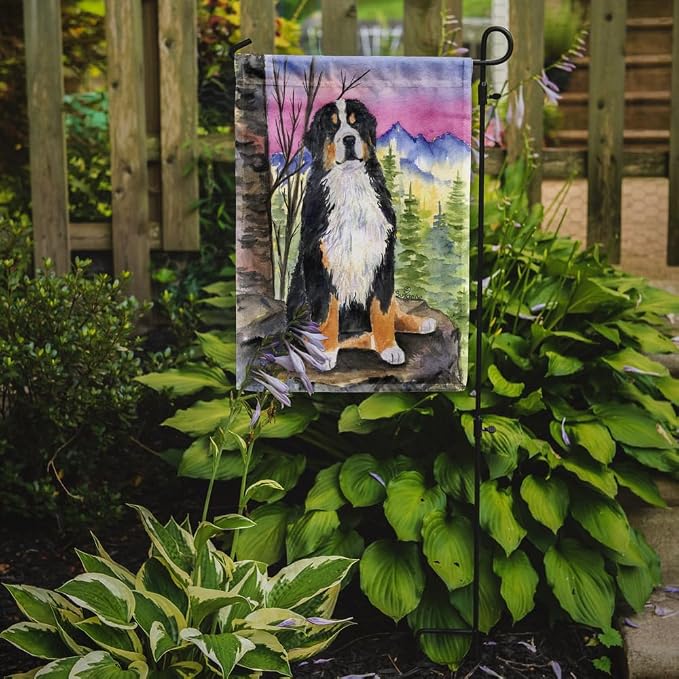 Caroline's Treasures SS8336GF Bernese Mountain Dog Garden Flag Mailbox Flag Decorative Yard Flag Banner Outside Patio Artwork Yard Flower Beds, Garden Size, Multicolor