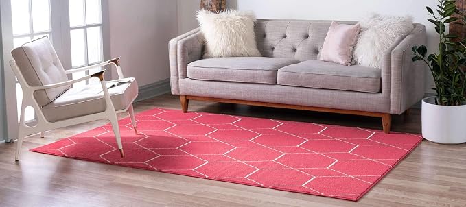 Unique Loom Trellis Frieze Collection Area Rug - Geometric (4' 1" x 6' 1" Rectangle Pink/Ivory)
