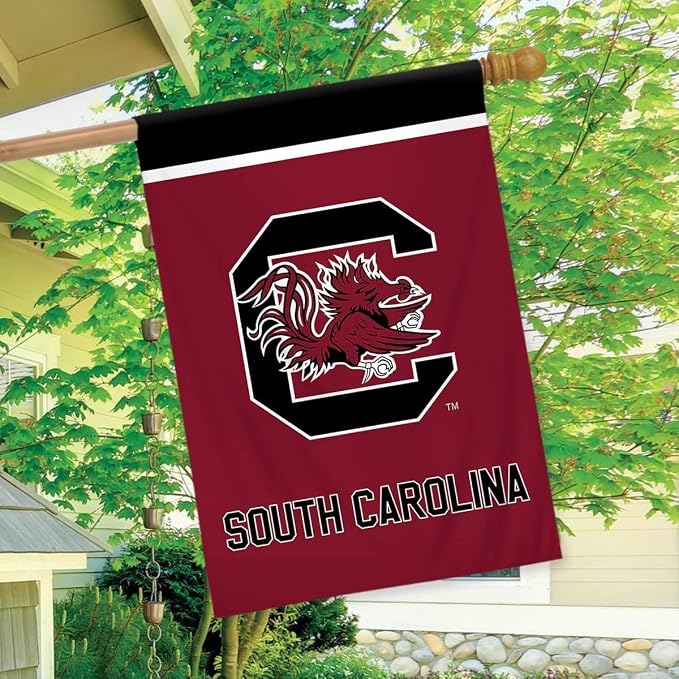 Briarwood Lane House Flag 40x28 For Outdoor South Carolina Fighting Gamecocks NCAA Licensed House Flag