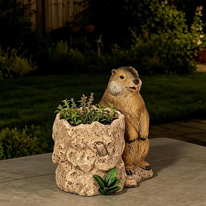 Groundhog Resin Figurine Planter, Animal Figurine Pen Holder, Decorative Indoor Outdoor Flower Pot, Nature Theme Garden Decor, Statue Sculpture (Brown)