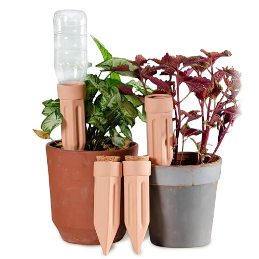 Terracotta Watering Spikes, 4 Pack Plant Watering Devices Self Watering Spikes Vacation Clay Watering Stakes Garden Plant Watering Globes for Indoor & Outdoor Plants