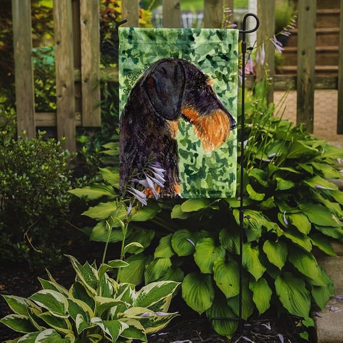 Caroline's Treasures SS8805GF Dachshund Garden Flag Mailbox Flag Decorative Yard Flag Banner Outside Patio Artwork Yard Flower Beds, Garden Size, Multicolor