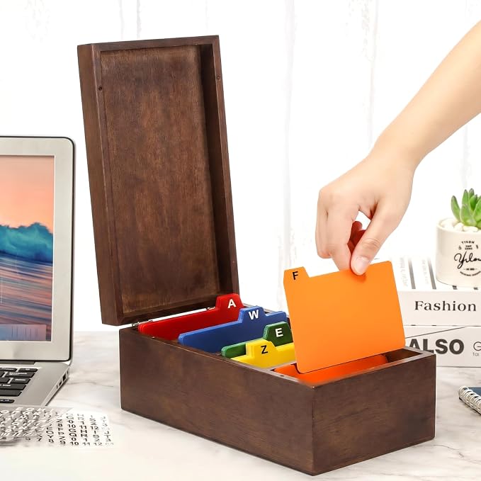 Henoyso 3 x 5 Inch Index Card Holder Set, Bamboo Index Cards Organizer, 50 Pcs Dividers 2 Sheets Alphabet Number Stickers File Note Holders for Office Business Classroom, Brown