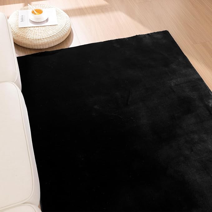 SHACOS Ultra Soft Faux Rabbit Fur Area Rug 4'x6', Non Slip Washable Padded Living Room Rugs, Fluffy Cozy Indoor Modern Carpet for Bedroom Dining Room Kids Room Dorm Home Decor, Black
