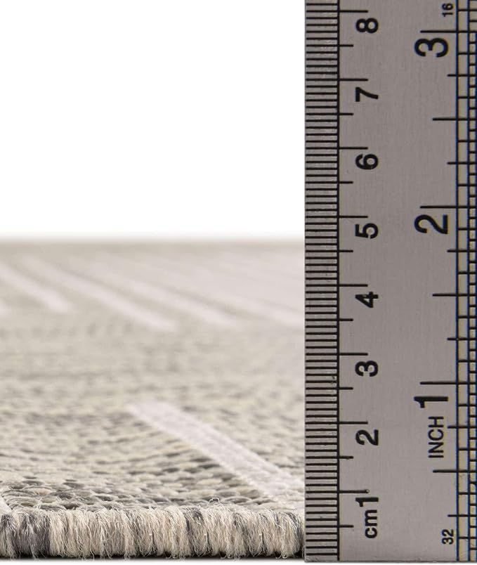 Unique Loom Outdoor Modern Collection Area Rug - Tambor (2' x 4' 1" Runner, Gray/ Ivory)