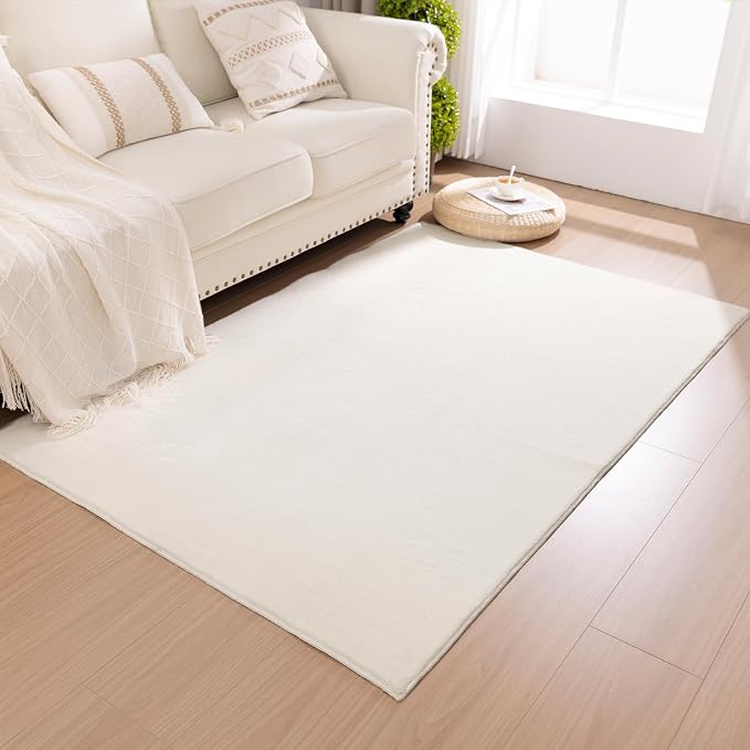 SHACOS 5x7 Ultra Soft Faux Rabbit Fur Area Rug, Non Slip Machine Washable Living Room Rugs, Fluffy Cozy Indoor Modern Carpet for Bedroom Dining Room Table Kids Room Dorm Floor Mats, Cream
