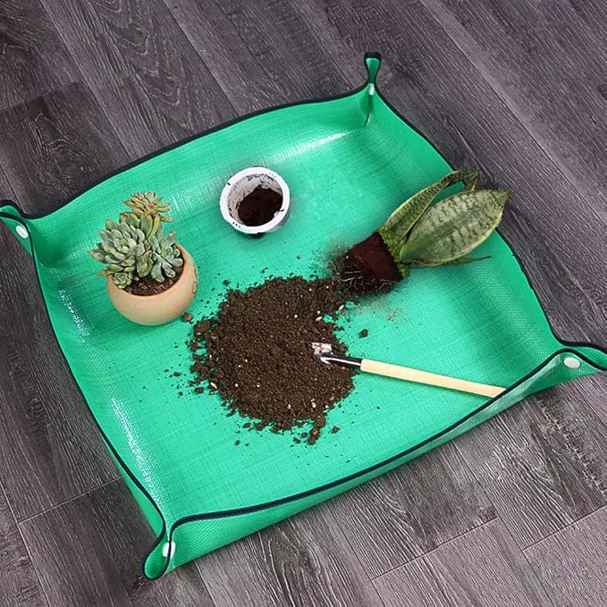 SisBroo Foldable Plant Repotting Mat - Waterproof Indoor/Outdoor Gardening Mat - 26.8" x 26.8" (Green)