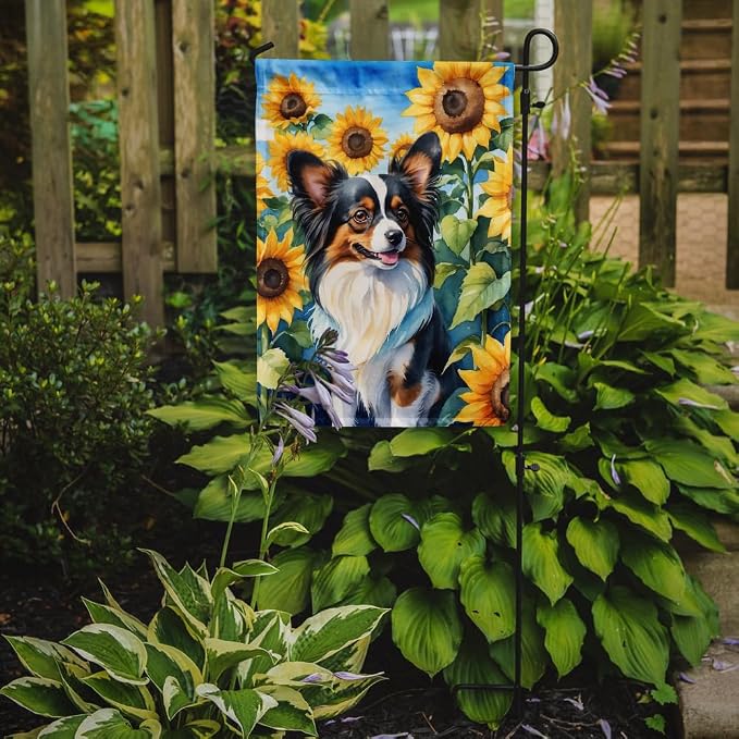 Caroline's Treasures DAC6131GF Papillon in Sunflowers Garden Flag Mailbox Flag Decorative Yard Flag Banner Outside Patio Artwork Yard Flower Beds, Garden Size, Multicolor