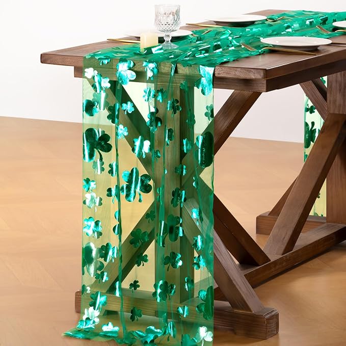 Socomi Green Lucky Shamrock St. Patrick's Day Table Runner Gauze Seasonal Spring Holiday Dining Table Decoration for Home Party Decor 1pc