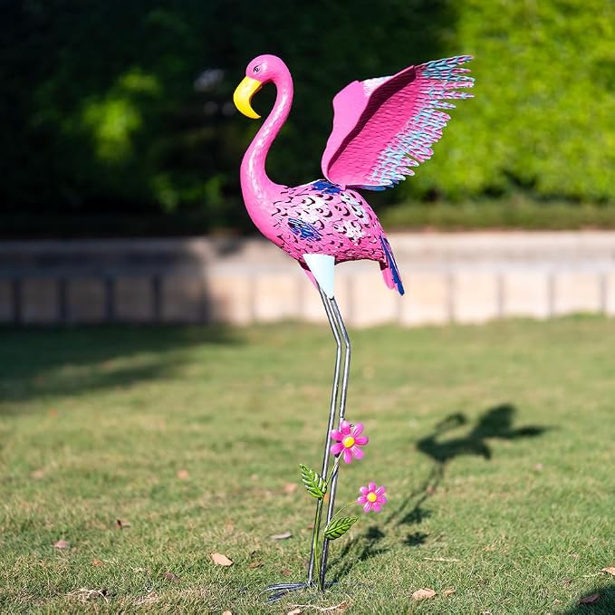 42" Metal Flamingo Outdoor Statues,Garden Sculptures with Solar Light, Pink Flamingo Lawn Ornaments & Outdoor Decor for Patio, Backyard, Garden