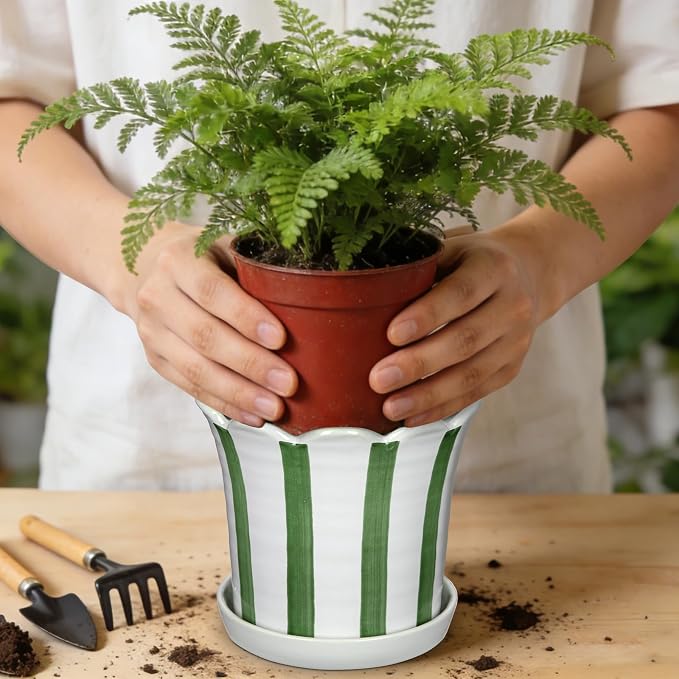 Set of 2 Flower Planter, 5.8 inch Ceramic Plant Pots with Drainage Hole and Sauser, Stripe Ceramic Planters with Wavy Opening for Indoor Outdoor Home Gardening Desktop Windowsill