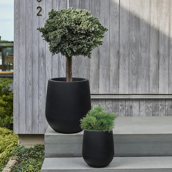 11.8 Inch Plastic Tall Planters for Outdoor Plants, Modern Black Round Tapered Flower Pot for Outdoor and Indoor Plants, Large Plant Pot with Drainage Holes and Rubber Plug for Home Garden Patio