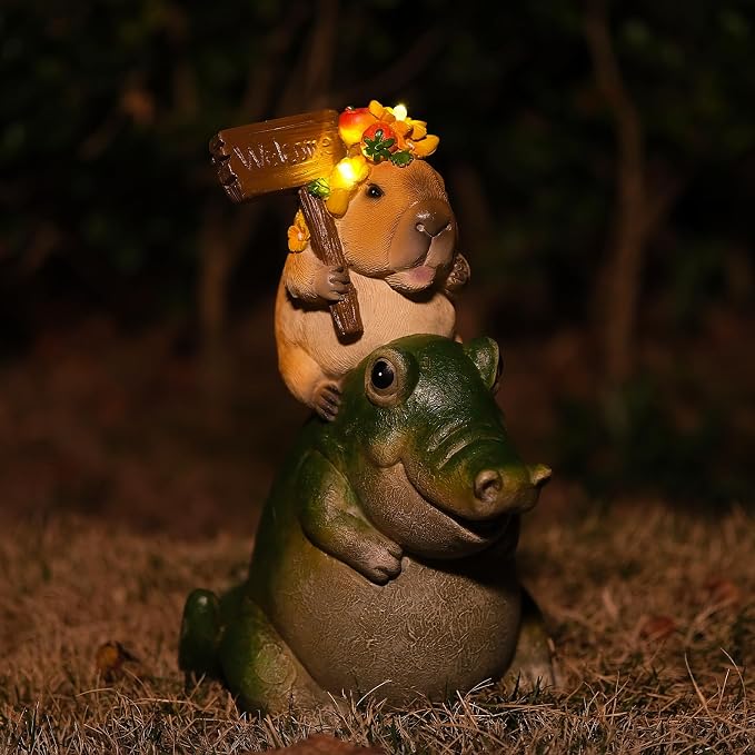 Solar Garden Outdoor Capybara Statues Yard Resin Decoration Gift Handmade Housewarming Gift for Patio Yard Lawn Waterproof Cracking