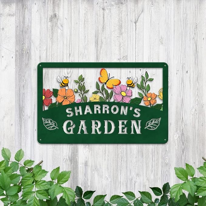 MeMate Floral Garden Plaque, Custom Name Metal Sign for Mom Grandma, Rustic Decor for She Shed