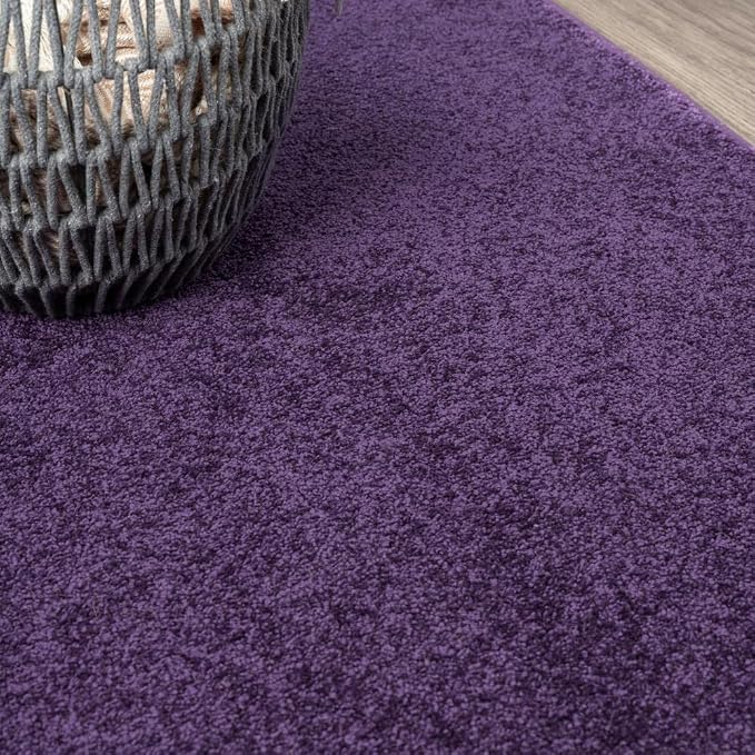 JONATHAN Y Haze Solid Low-Pile Purple 5' Round Indoor Area Rug, Coastal,Bohemian,Minimalist,Classic, Easy-Cleaning for Living Room,Bedroom,Kitchen,Pet Friendly,Non-Shedding (SEU100N-5R)