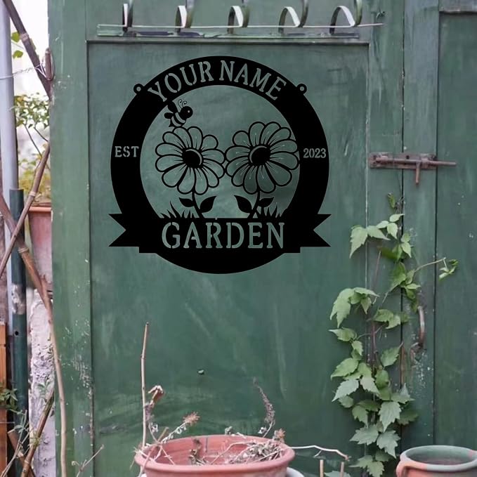 Personalized Welcome Signs for Mom's or Grandma's Garden, Outdoor Veggie Garden Decorative Sign, Gift for Gardener