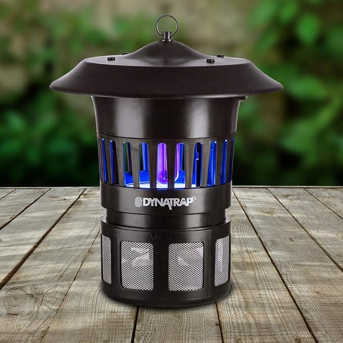 DYNAMIC SOLUTIONS WORLDWIDE DT1100 1/2 Acre Insect Trap