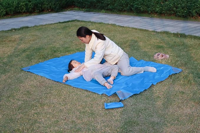 Orga'Neat Pocket Picnic Blanket, Beach Mat Waterproof Sandproof, Compact Lightweight Small Tarp for Camping, Hiking, Backpacking, Festival, Travel, Foldable in Bags (Blue/Grey, 55"x79")