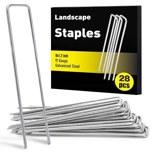HongWay 28 Pack 6 Inch Landscape Staples, Garden Staples U Shape Tent Stakes Heavy Duty Galvanized 11 Gauge SOD Pins Yard Stakes for Ground Decorations, Landscaping Fabric, Turf, Lawn