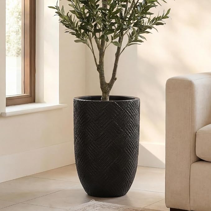 Oakrain 17.7" Tall Planter for Indoor Plants, Large Flower Pot with Handcrafted Herringbone Texture, Modern Floor Planter for Front Porch, Patio, Living Room, Black