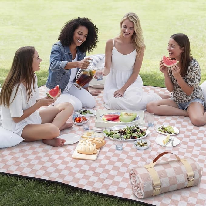 Nuanchu Checkered Picnic Blanket Extra Large Outdoor Blanket Sandproof 80"x80" Waterproof Portable Machine Washable 3 Layer Thick Gingham Picnic Mat for Beach Camping Park Grass Travel (Brown)