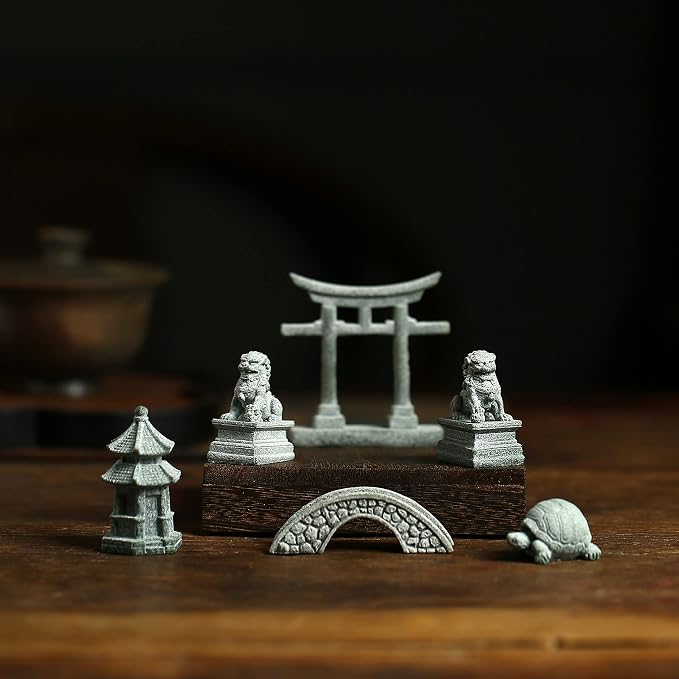 6 PCS Mini Zen Garden Accessories, Miniature Garden Bridge Foo Dogs Torii Gate Sandstone Figurines Meditation Zen Decor Japanese Fish Tank Terrarium Bonsai Decorations (Art Deco)