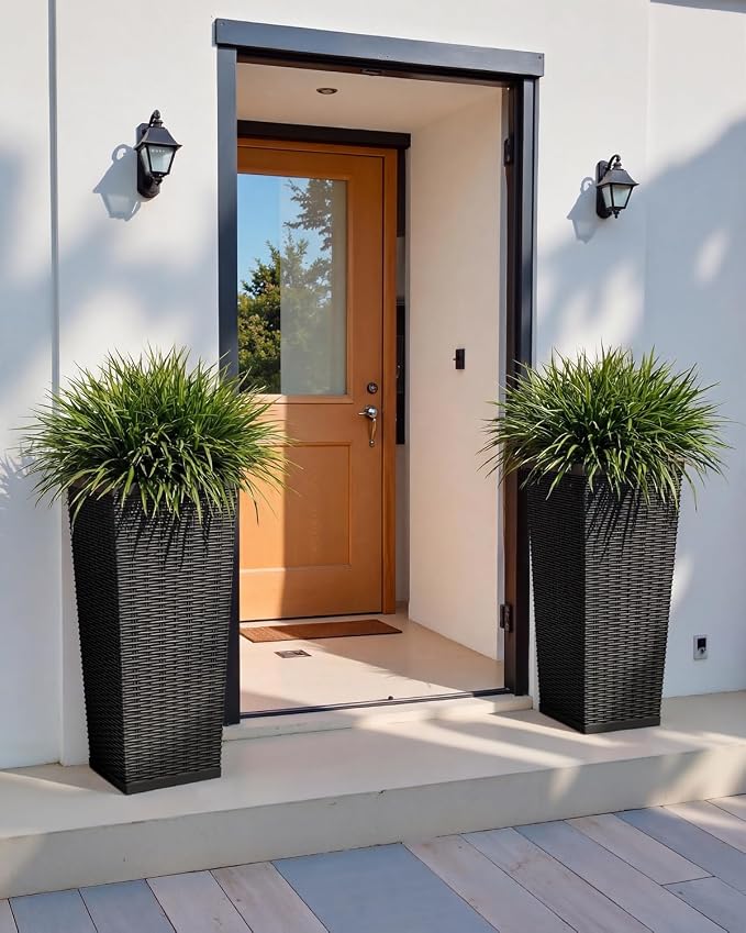 Greesum 30 Inch Tall Plastic Planters (Set of 2), Extra Large Outdoor Flower Pots with Detachable Inner Pot & Drainage Holes for Large Plants, Trees, Patio, and Garden, Black