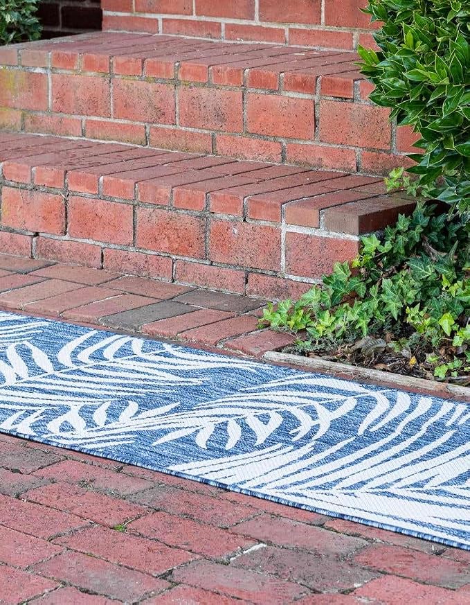 Unique Loom Outdoor Botanical Collection Area Rug - Palm (2' 7" x 10' Runner Blue/Navy Blue)