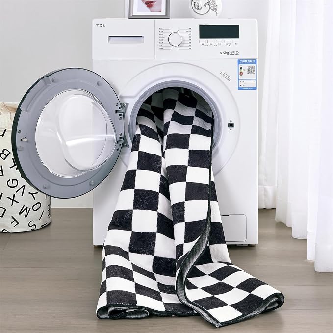 Retro Checkerboard 4x6 Entryway Rugs Non Slip Indoor Geometry Carpet Washable, Ultra Thin Boho Black and White Cute Vintage Aesthetic Funky Throw Rugs for Kitchen Bedroom Living Room