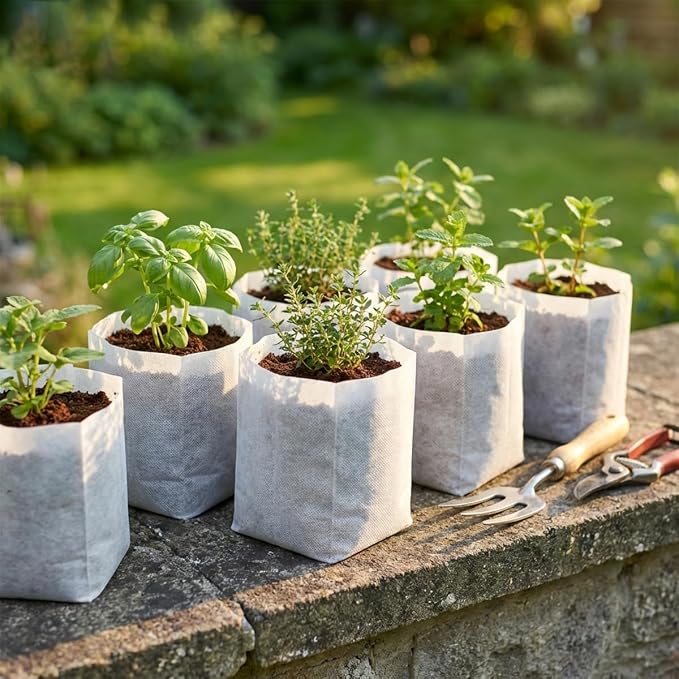 gardtree 3/4 Gallon 100PCS 7.8×11 Inch Breathable Tall Plant Grow Bags - Non-Woven Plant Nursery Bags for Seed Starting, Indoor/Outdoor Vegetables, Herbs & Flowers | Easy Transplant, Space Saving