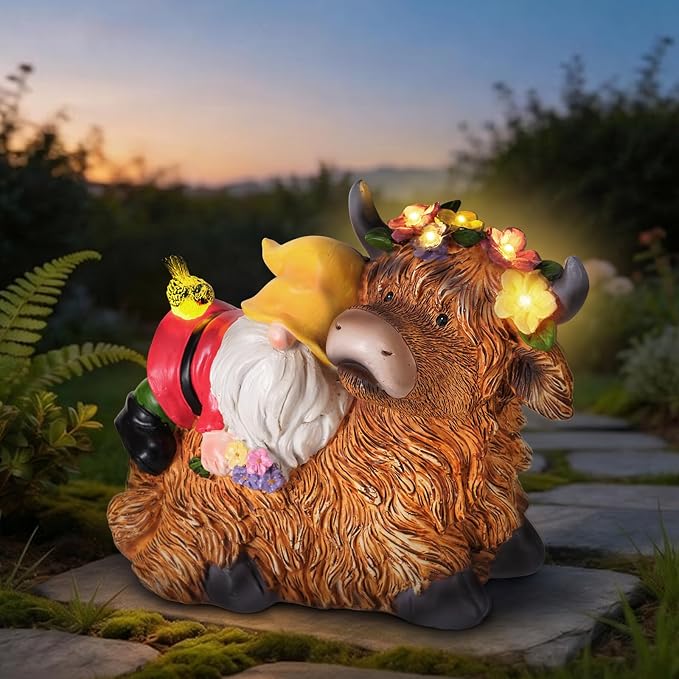 Highland Cow Gnome Statue, Highland Cow Gnomes Garden with LED Lights and Bird, Solar Garden Statues for Yard, Patio, Balcony, Lawn Ornaments Figurines Gifts for Women, Mom