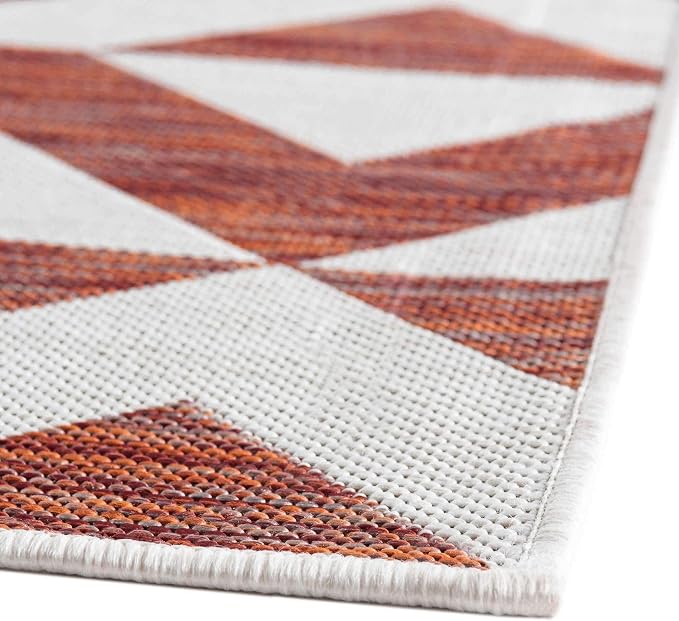 Unique Loom Outdoor Collection Area Rug - Napa (7' 10" x 10' Rectangle, Rust Red/ Ivory)