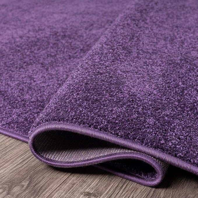 JONATHAN Y Haze Solid Low-Pile Purple 5' Round Indoor Area Rug, Coastal,Bohemian,Minimalist,Classic, Easy-Cleaning for Living Room,Bedroom,Kitchen,Pet Friendly,Non-Shedding (SEU100N-5R)