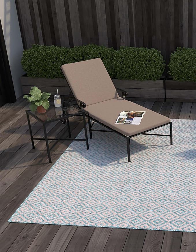 Unique Loom Jill Zarin Jill Zarin Outdoor Collection Area Rug - Costa Rica (13' Square, Pink and Aqua/Light Blue)