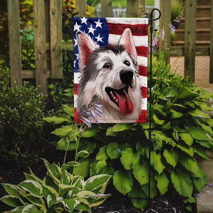 Caroline's Treasures CK6629GF Northern Inuit Dog American Flag Garden Flag Mailbox Flag Decorative Yard Flag Banner Outside Patio Artwork Yard Flower Beds, Garden Size, Multicolor