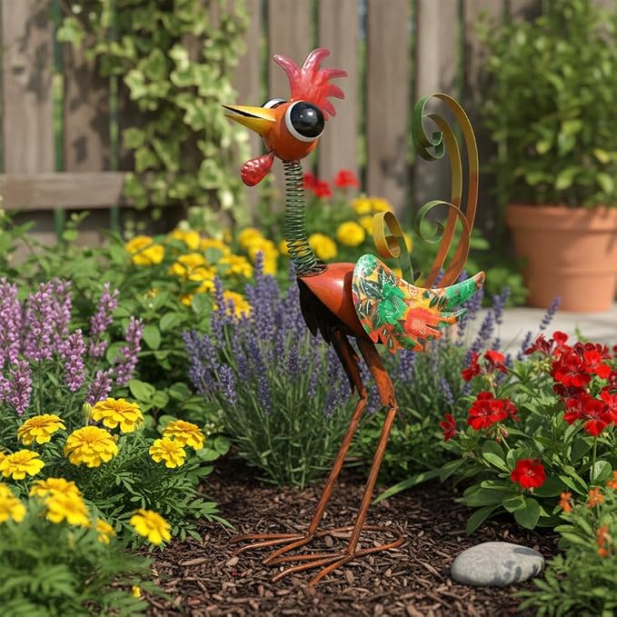 Metal Wacky Rooster Garden Statue, 24'' Rooster Decor Yard Statue Decorations Outdoor, Chicken Yard Art for Outside, Patio, Backyard, Lawn(Red)