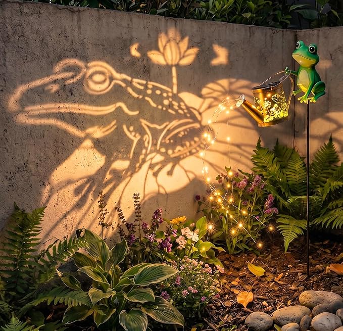 Solar Frog Garden Watering Can with Light, Outdoor Frog Ornament—A Gardening Gift for Women, Decor for Outdoor Patios, Yards, and Lawn Paths