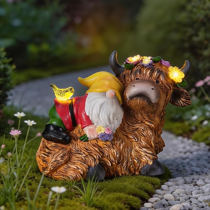 Highland Cow Gnome Statue, Highland Cow Gnomes Garden with LED Lights and Bird, Solar Garden Statues for Yard, Patio, Balcony, Lawn Ornaments Figurines Gifts for Women, Mom
