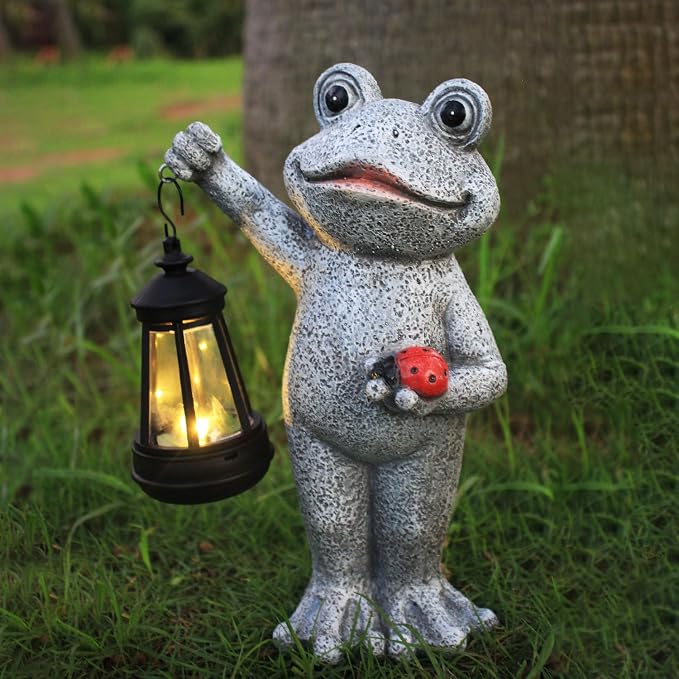 Frog Garden Statue Gifts Decor with Solar Outdoor Lantern for Patio Pathway Art Housewarming for Yard Decoration Lawn Ornament Gardening Gifts for Women Mom Grandma