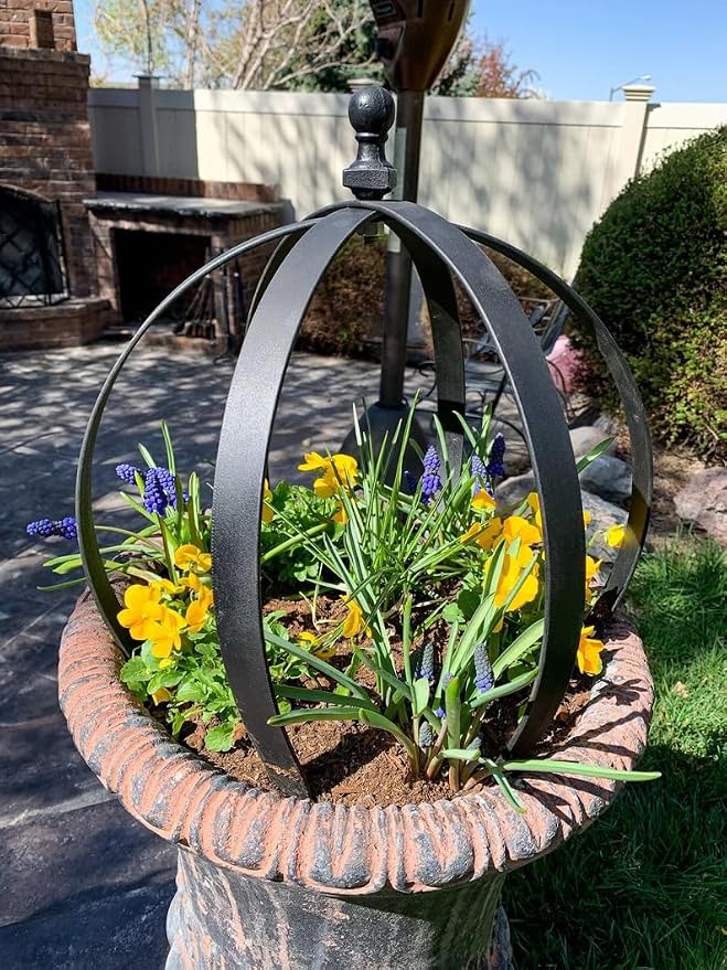 Yohsnor Metal Obelisk Trellis for Outdoor Garden - 18x22 Inches Durable Round Topiary Frame, Easy Assembly & Compact Storage, Perfect for Climbing Plants Decorative Garden Accent