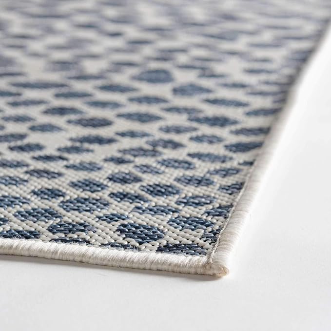 Unique Loom Outdoor Collection Area Rug - Cape Town (2' 2' x 3' 1' Rectangle, Blue/ Olive)