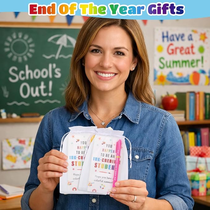 Marspark 30 Set End of Year Student Gifts Summer Graduation Gifts Bulk Colorful Ballpoint Pens and Inspirational Cards Set with Bag Twist Ties for School Graduation Party Favors Classroom Prizes