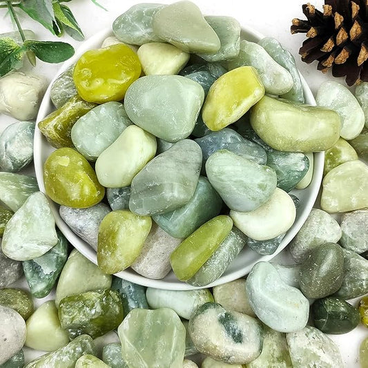 YISZM 40lbs Jade River Rocks for Landscaping, 1-2 Inch Natural Pebbles for Indoor Plants, High Polished Decorative Stones Garden Outdoor and Indoor DIY Vase Filler Fish Tank Aquariums