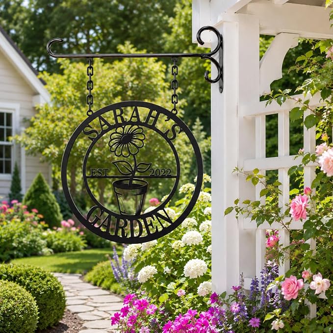 Personalized Garden Sign, Custom Hanging Metal Garden Decor for Outside, Personalized Garden Name Sign with Hook, Outdoor Yard Patio Decor, Gifts for Gardeners, Mom, Grandma, Housewarming