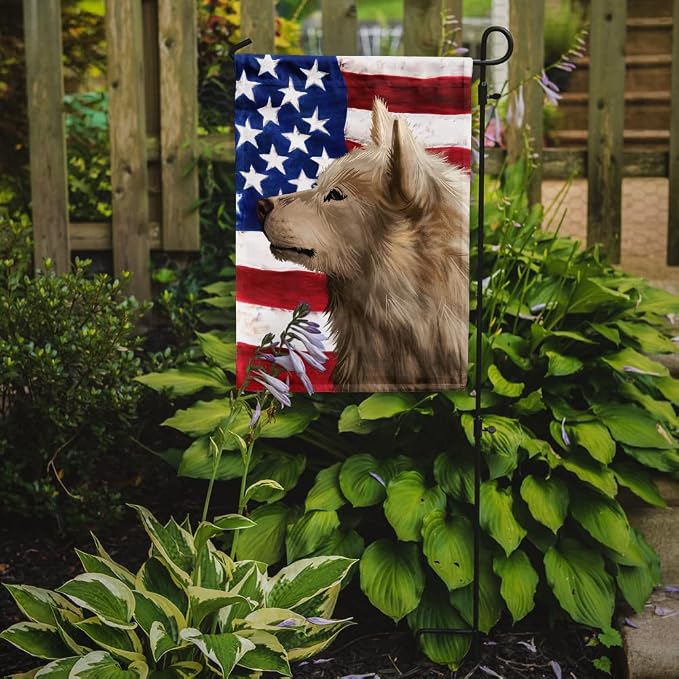Caroline's Treasures CK6550GF Greenland Dog American Flag Garden Flag Mailbox Flag Decorative Yard Flag Banner Outside Patio Artwork Yard Flower Beds, Garden Size, Multicolor