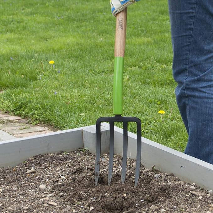 The AMES 2826200 Ames 4-Tine Forged Spading Fork