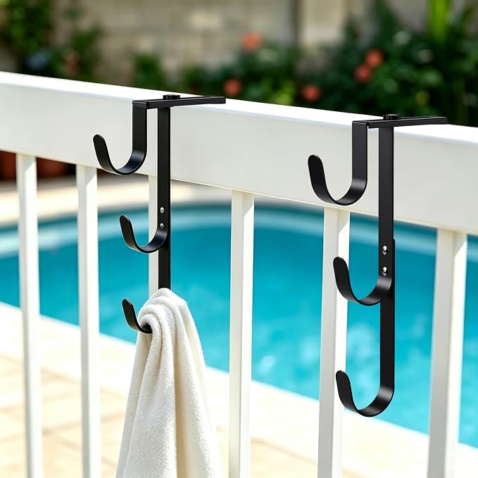 2 Pcs of Three-Layer swimming pool fence hooks, suitable for swimming pool equipment, rust-proof swimming pool net pole hooks, used for hanging tools, rakes, nets and other swimming pool accessories.