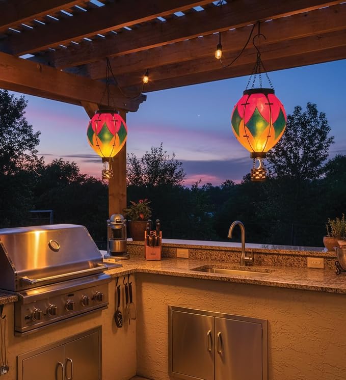 Regal Art & Gift Hot Air Balloon Solar Lantern – Hanging Solar-Powered LED Lights, Waterproof Portable Decorative Outdoor Lamp Made of Metal & Glass for Garden, Patios & Pathway – Diamond (Small)